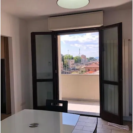3 Minutes From Station Apartamento *